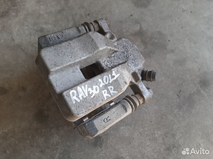 Суппорт зад. правый Vanguard/Toyota RAV 4,30-2011