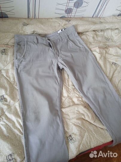 Джинсы мужские