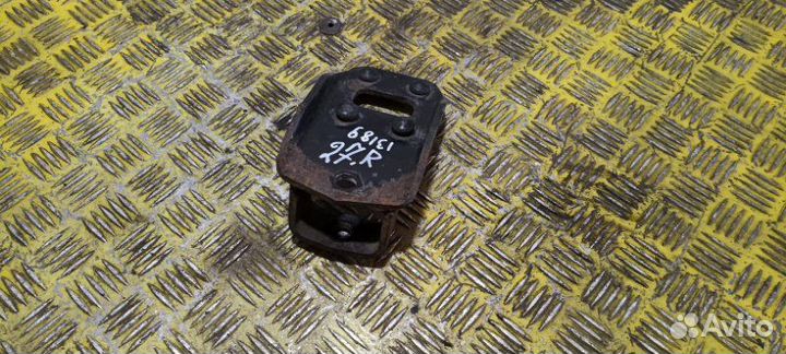 Кронштейн стабилизатора правый Man Tgl Tgm