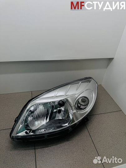Фара / Фары для Рено Сандеро / Renault Sandero Хро