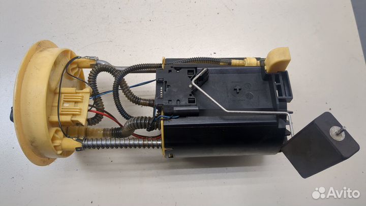 Насос топливный электрический Volvo V70, 2008