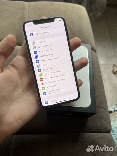 Телефон iPhone 11 pro 64 gb
