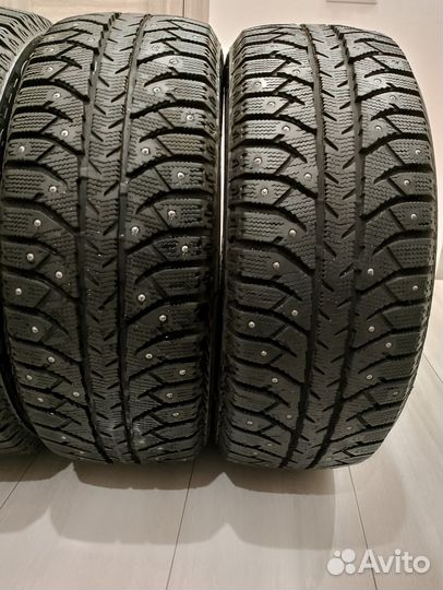 Bridgestone Ice Cruiser 7000 205/55 R16 91T