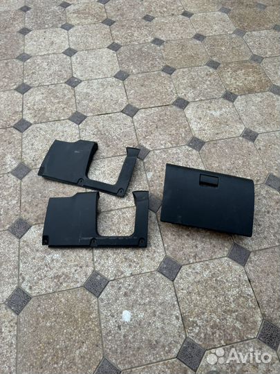 Бардачок крышуа приора 2