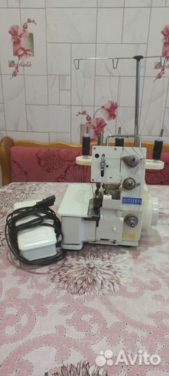 Продам оверлок