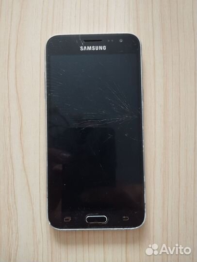 Samsung Galaxy J3 (2016) SM-J320F/DS, 8 ГБ