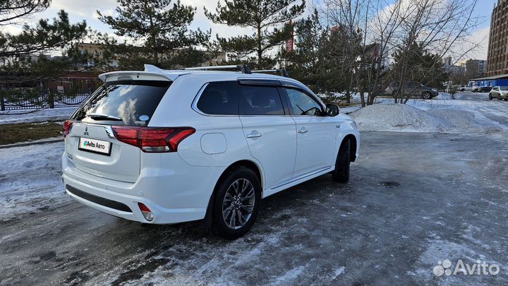 Mitsubishi Outlander 2.0 AT, 2017, 47 850 км