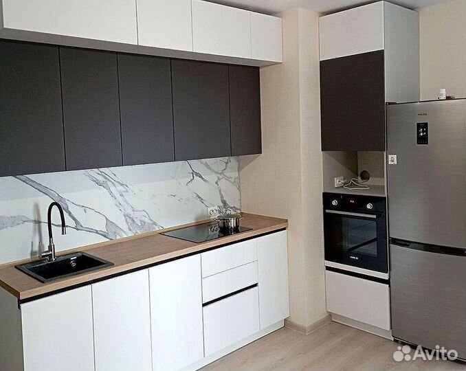 Кухня в потолок