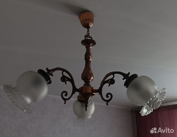 Люстра потолочная