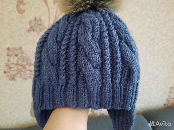 Шапка с натур.помпоном