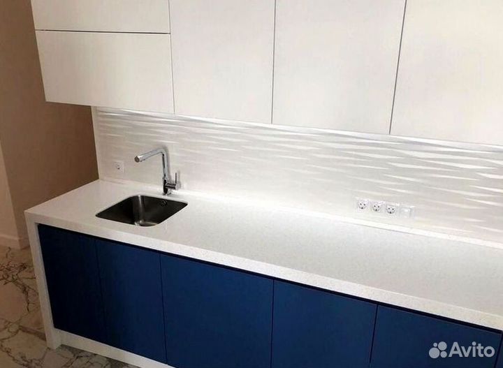 Кухонный гарнитур прямой в потолок на заказ