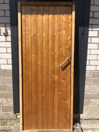 Деревянные двери
