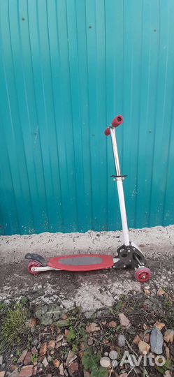 Самокат детский трехколесный
