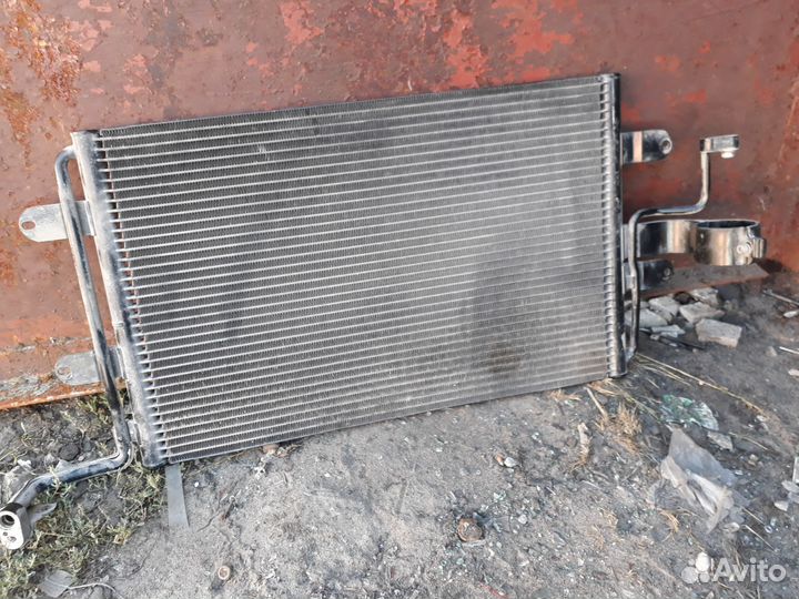 Радиатор кондиционера Skoda Octavia A4 Tour