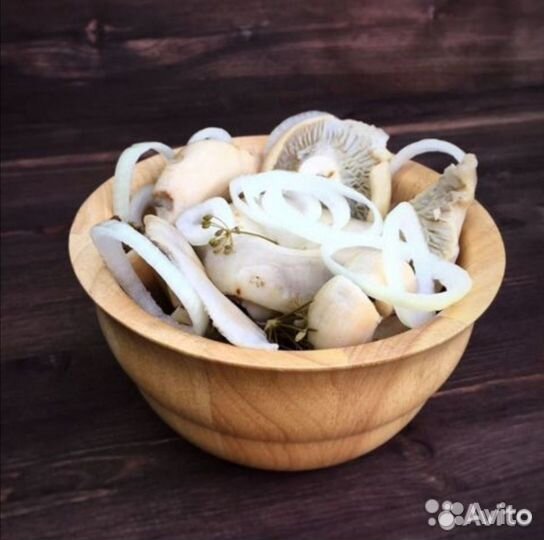 Грибы грузди соленые