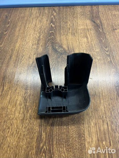 Накладка сиденья передняя правая Volvo Xc90