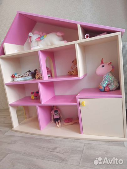 Домик кукольный