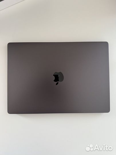 Apple Macbook Pro 16