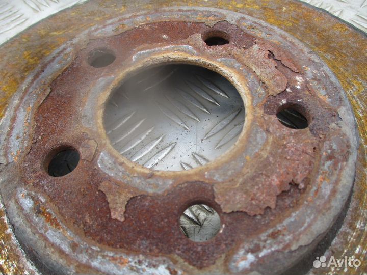 Диск тормозной передний 5x100 Dodge Caravan 3