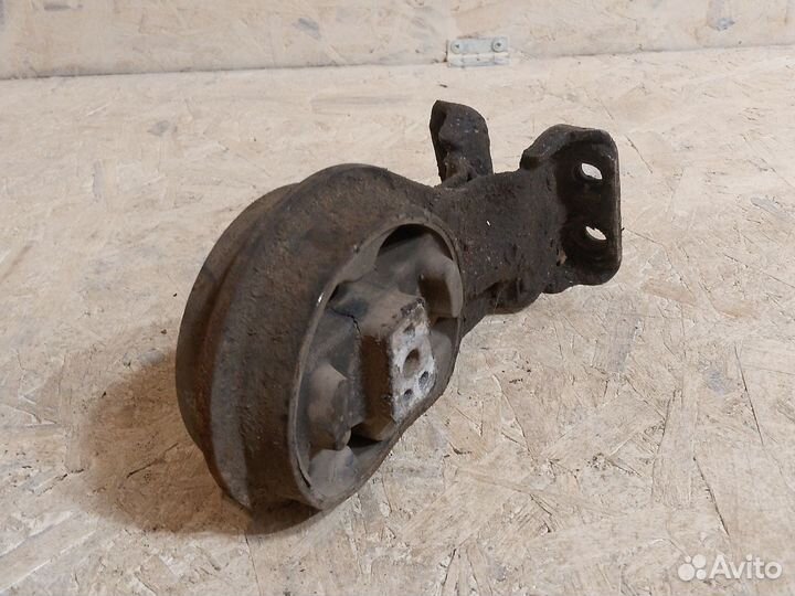 Подушка двигателя ваз 2109