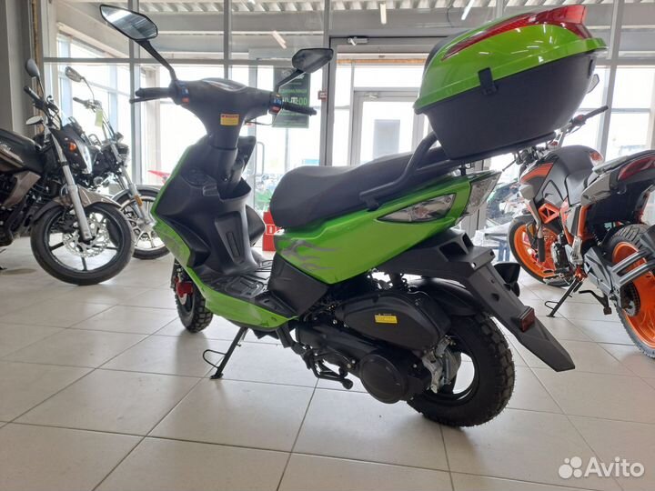 Скутер Slash 80cc (49.5cc)