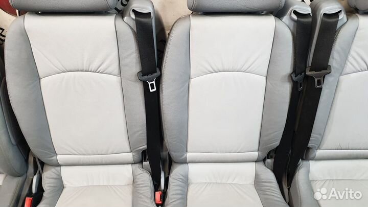 Комплект салона на Mercedes-Benz W639 Viano