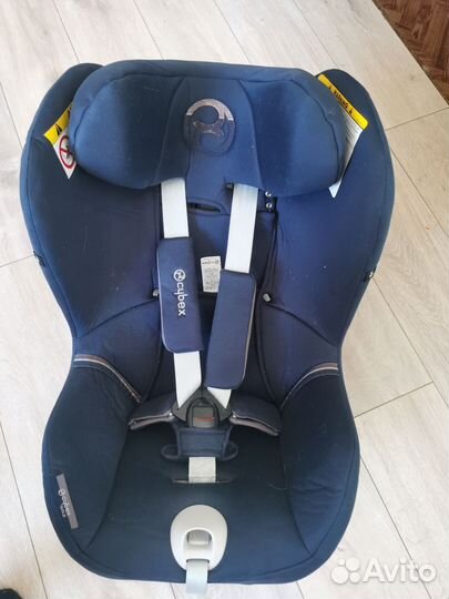 Cybex Sirona M2 i-Size + Base M