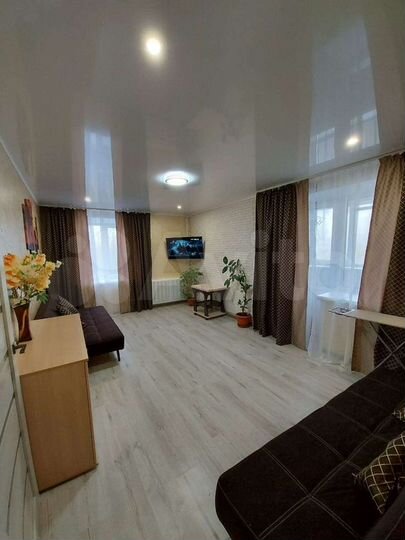 2-к. квартира, 55 м², 8/12 эт.