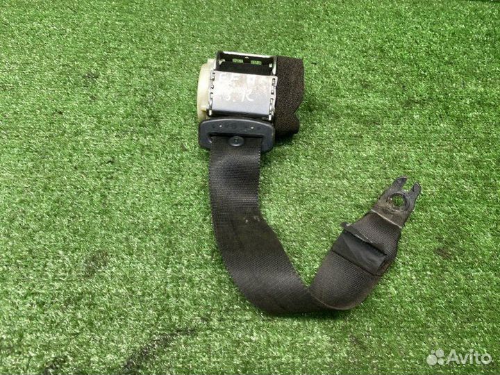 Ремень безопасности задний правый Ford Focus 2