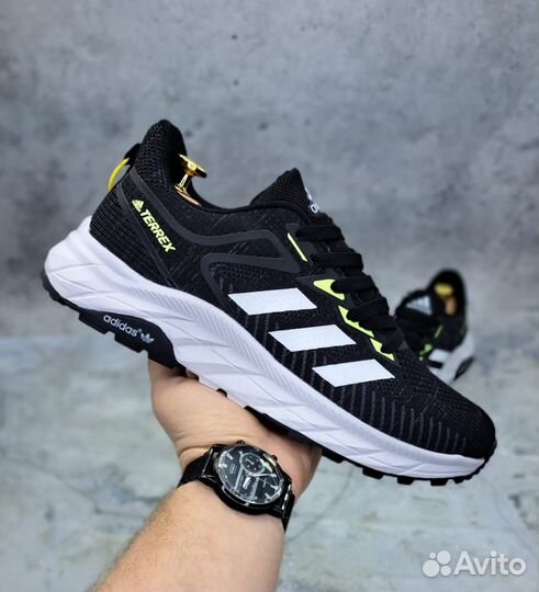 Мужские кроссовки adidas terrex