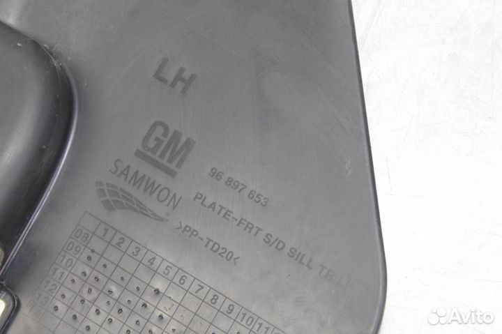 Накладка порога левого Chevrolet Cruze 2013-2016