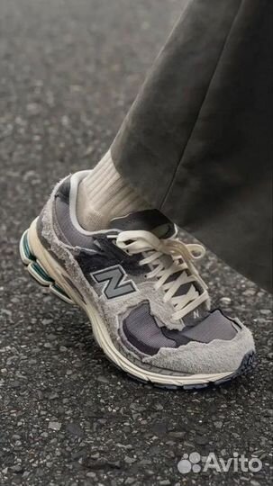 Кроссовки New Balance 2002r