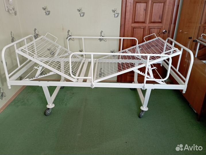 Кровать медицинская функциональная двухсекционная