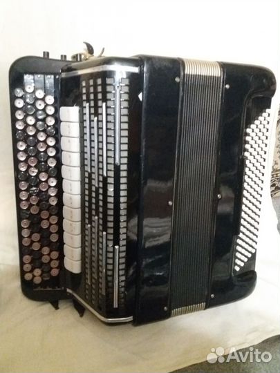 Баян Россия многотембровый