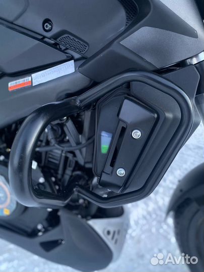 Мотоцикл Bajaj Dominar 400