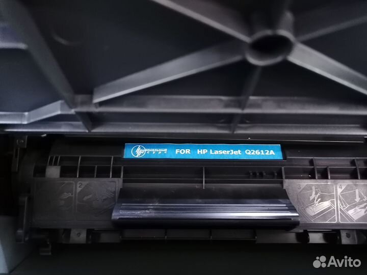 Принтер HP LaserJet 1022