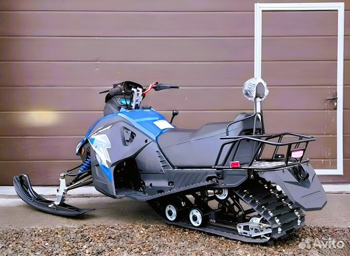 Снегоход Alpine VOX200