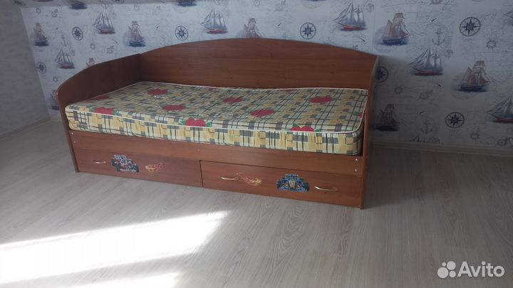 Детская кровать диван бу