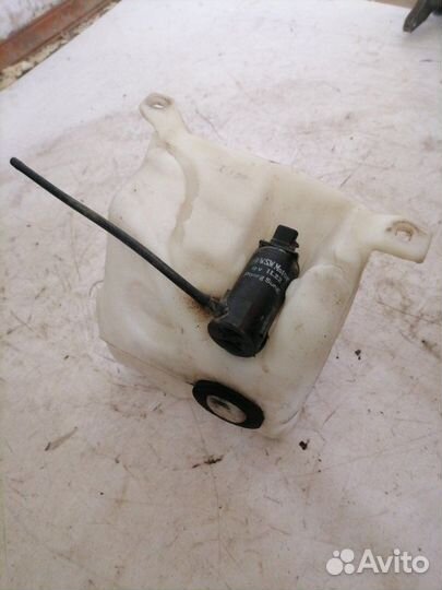 Бачок стеклоомывателя передний Kia Sportage 1