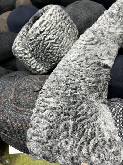 Ушанки, Воротники из Каракуля