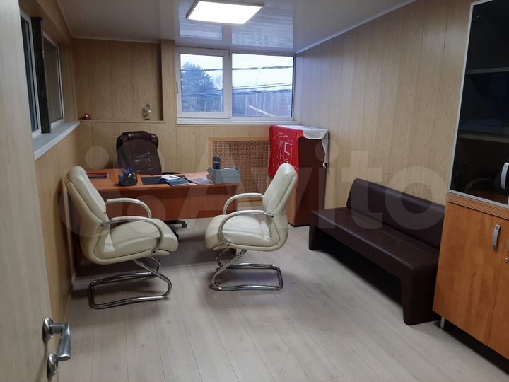 Свободного назначения, 300 м²