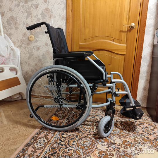 Инвалидная коляска Omega luxe 550 (новая)