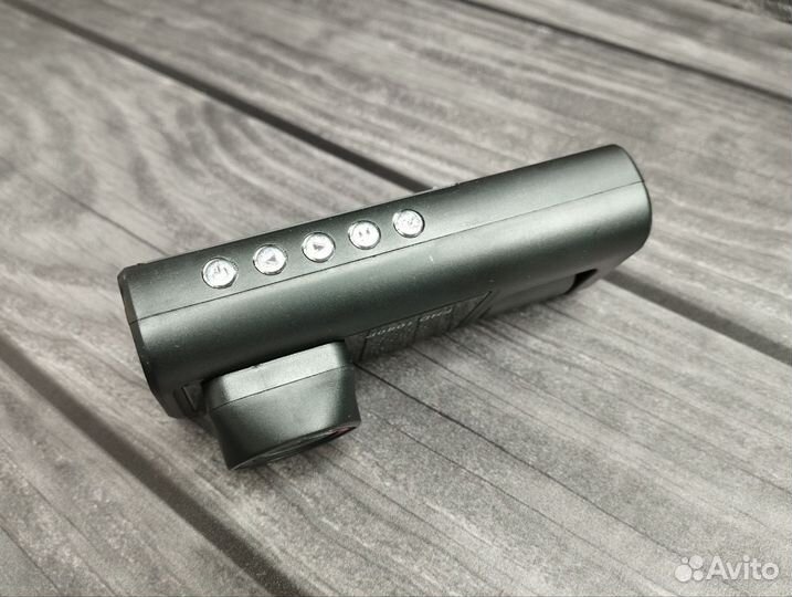 Видеорегистратор с 3 камерами