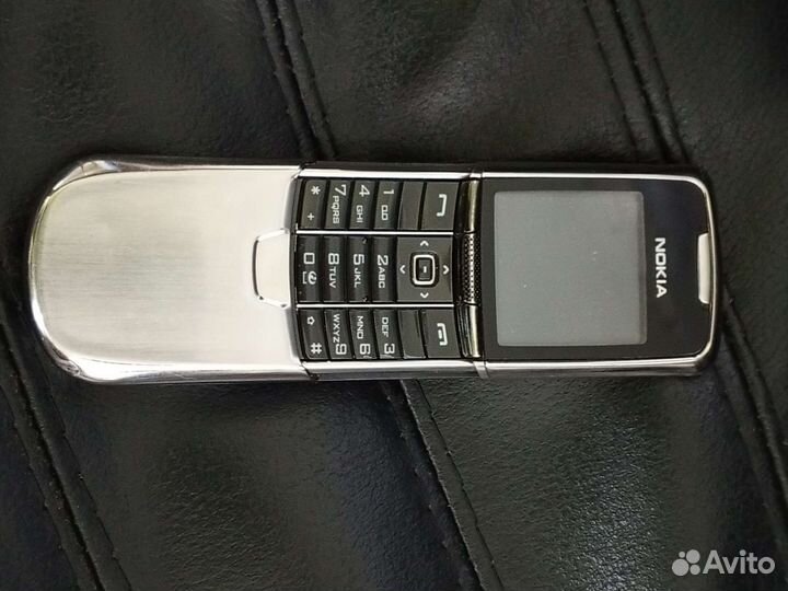 Телефон Nokia 8800