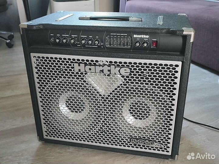 Hartke HyDrive 210C басовый комбоусилитель