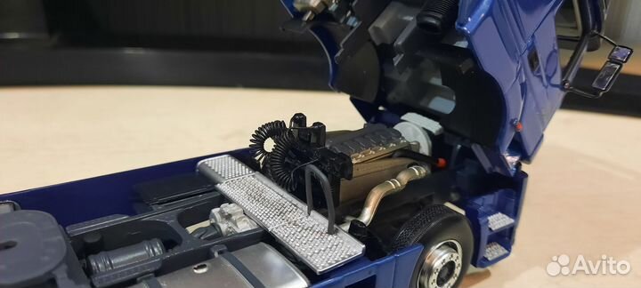 Mercedes-Benz 1840 Axor