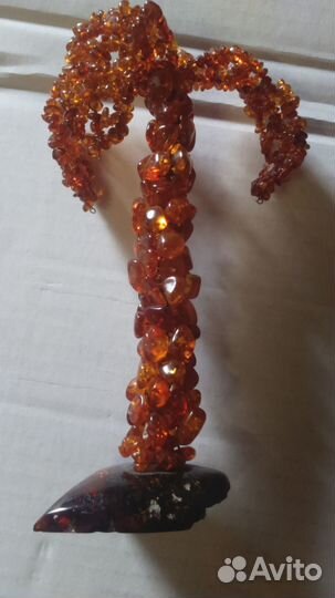 Дерево денежное из натурального янтаря и камня