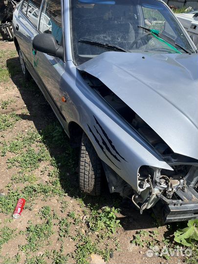Крыло переднее правое hyundai accent