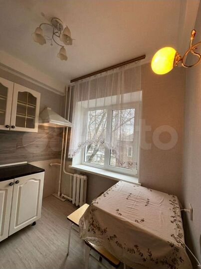 3-к. квартира, 49 м², 3/5 эт.