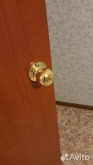 Межкомнатные двери с коробкой